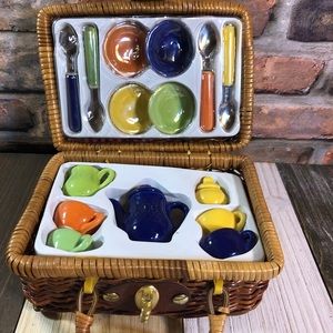 Children Picnic Basket Miniature Tea set for Four